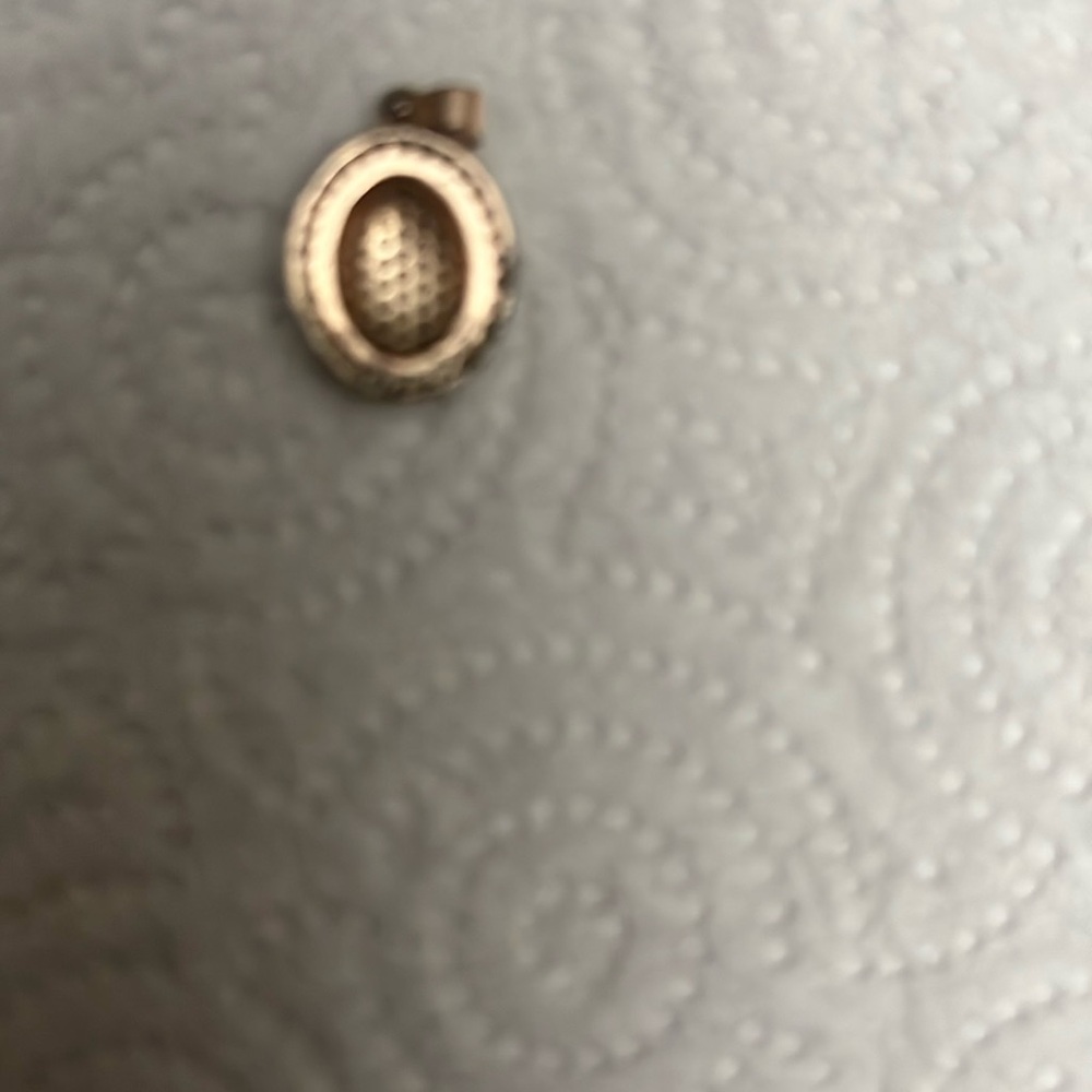 Vintage Oval Gold Locket